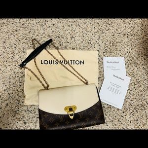 Beautiful authentic Louis Vuitton 🔥